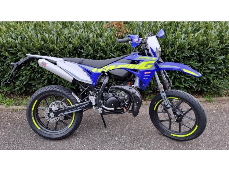 SHERCO SM-R 50 FACTORY MOTORS 54 à partir de 91.45€/ mois sur 48 mois 