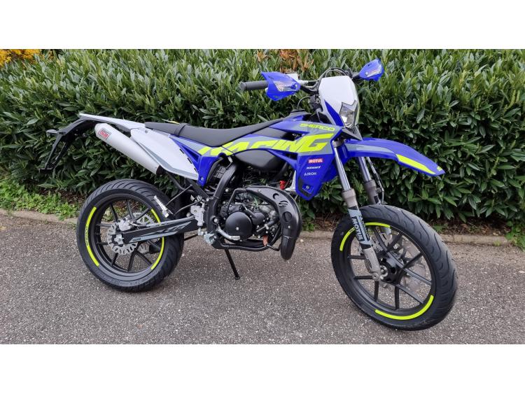 SHERCO SM-R 50 FACTORY MOTORS 54 à partir de 91.45€/ mois sur 48 mois 