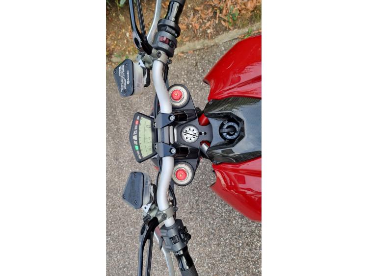 DUCATI STREETFIGHTER 848 MOTORS 54