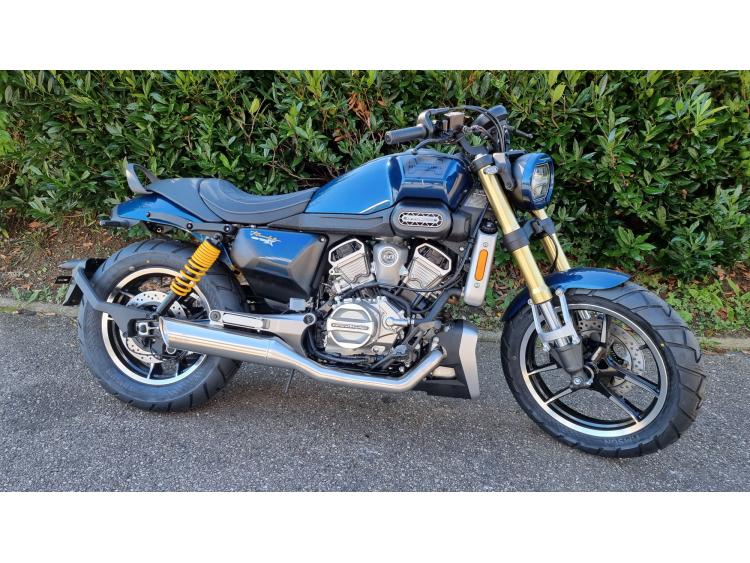 HYOSUNG GV 125 X BOBBER MOTORS 54 