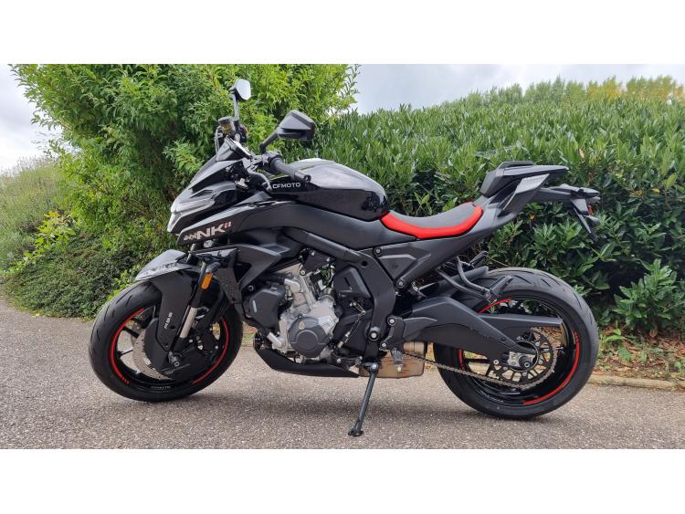 CF MOTO 675 NK MOTORS 54