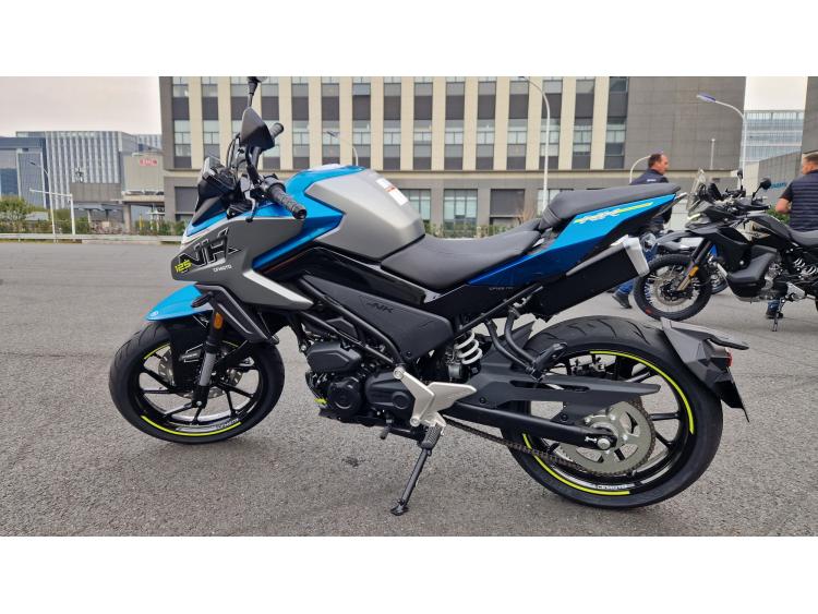 CF MOTO 125 NK DISPONIBLE MOTORS54 3699 € TTC
