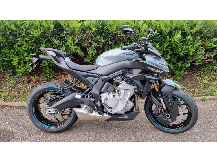 CF MOTO 675 NK 6499 €  MOTORS54 DISPONIBLE !!