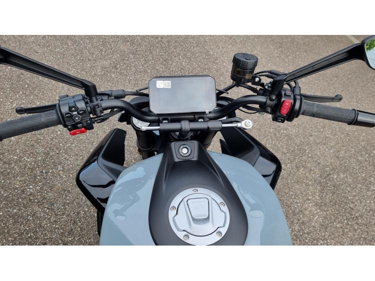 CF MOTO 675 NK 6499 €  MOTORS54 DISPONIBLE !!