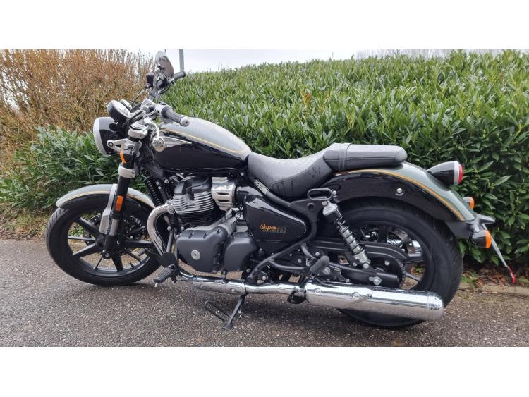 ROYAL ENFIELD SUPER METEOR 650 INTERSTELLAR GREEN MOTORS 54 à partir de 167.56€/ mois sur 60 mois