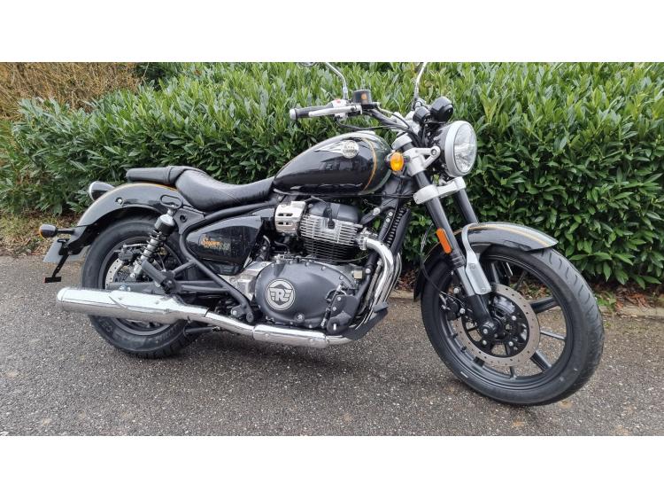 ROYAL ENFIELD SUPER METEOR 650 INTERSTELLAR GREEN MOTORS 54 à partir de 167.56€/ mois sur 60 mois