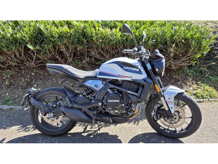 MOTO MORINI SEIEMMEZZO A2 OU A3  STR 650 MOTORS 54
