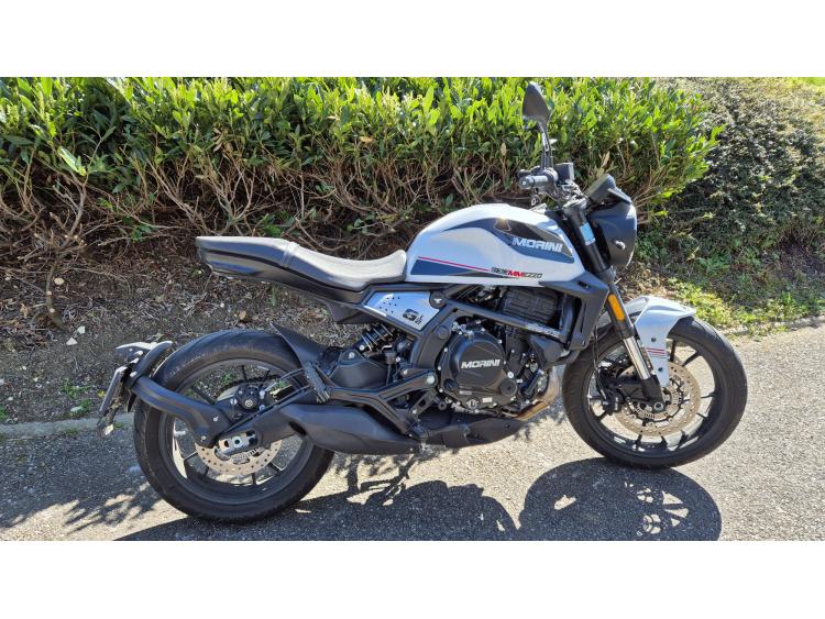 MOTO MORINI SEIEMMEZZO A2 OU A3  STR 650 MOTORS 54
