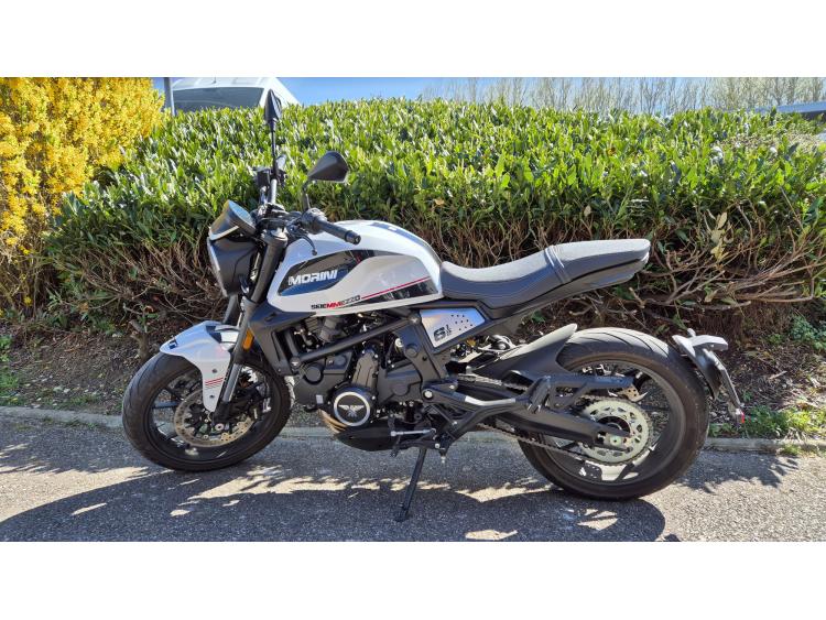 MOTO MORINI SEIEMMEZZO A2 OU A3  STR 650 MOTORS 54