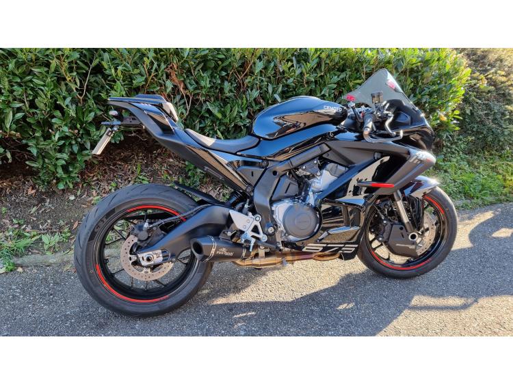 CF MOTO 675 SR