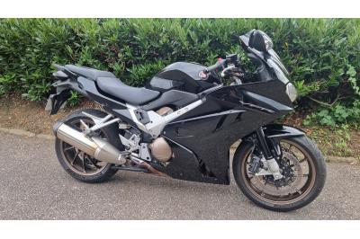 HONDA VFR 800 VTEC