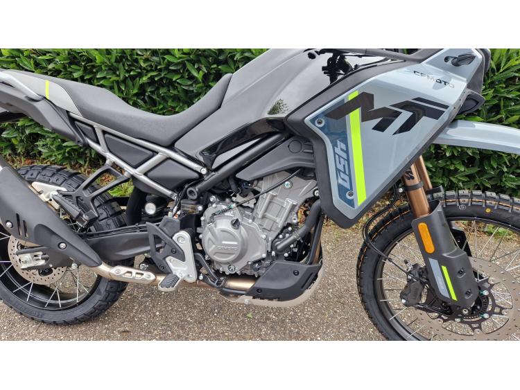 CF MOTO 450 MT DISPONIBLE  NEUVE 0 KMS !! MOTORS 54 