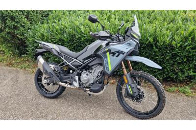 CF MOTO 450 MT