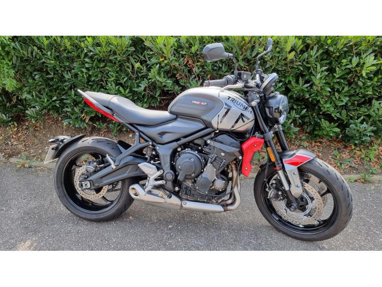 TRIUMPH TRIDENT 660 A2 MOTORS 54 