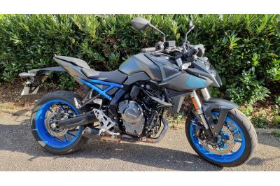 SUZUKI GSX-8S A2
