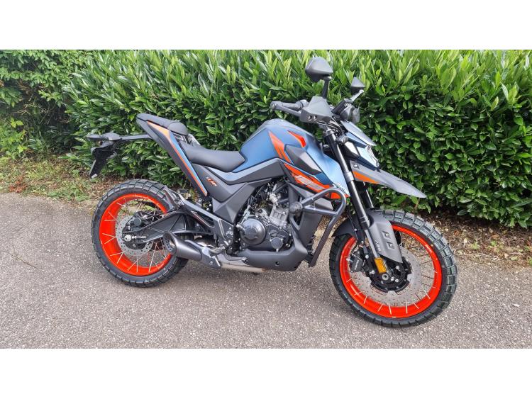 ZONTES 125 HYPER TRAIL MOTORS54