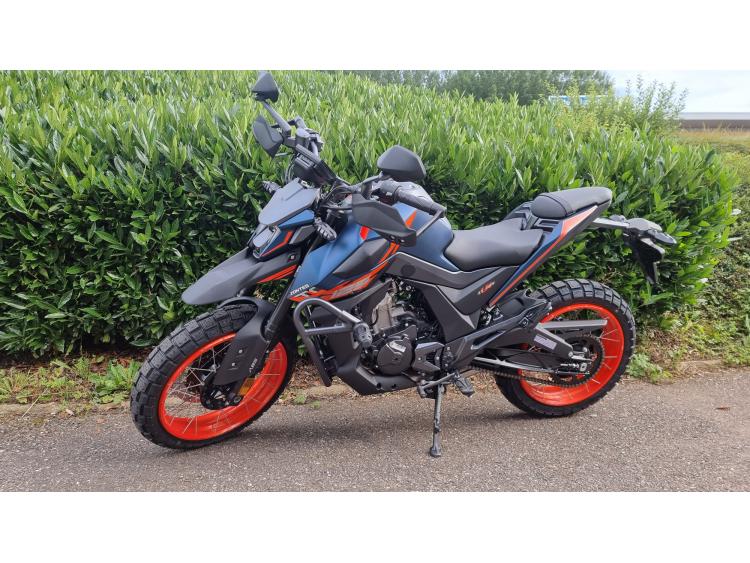 ZONTES 125 HYPER TRAIL MOTORS54