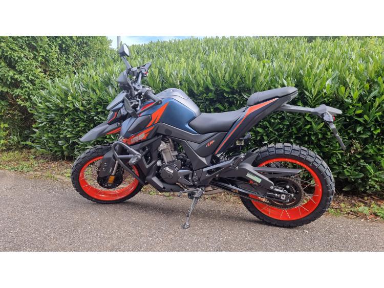 ZONTES 125 HYPER TRAIL MOTORS54