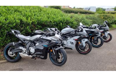 CF MOTO 675 SR-R