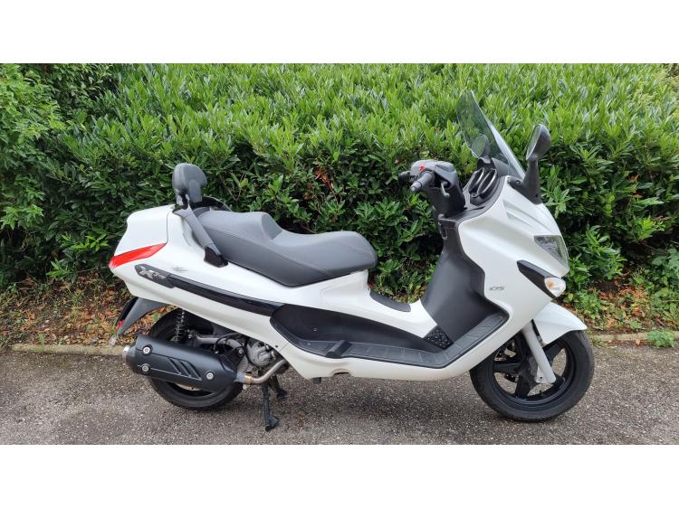 PIAGGIO XEVO 125 MOTORS54