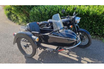 ROYAL ENFIELD BULLET 500 CLASSIC
