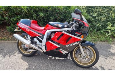SUZUKI GSXR 1100