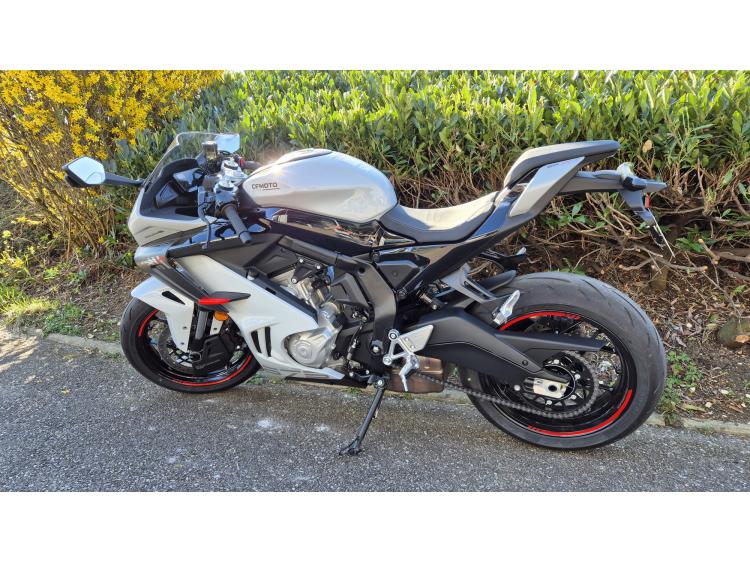 CF MOTO 675 SR R NOUVEAUTE MOTORS54 