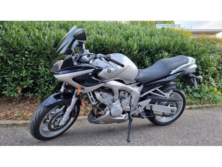 YAMAHA FZ6-S MOTORS 54