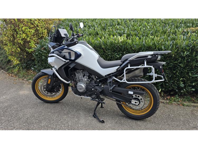 Trail CF MOTO 800 MT Explore bridable A2 motor54