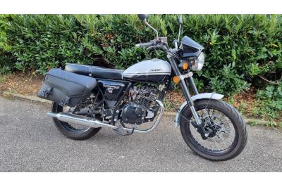 MASH SEVENTY FIVE125